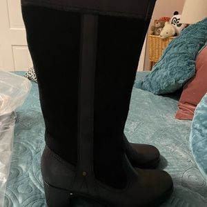 Clarks black leather and suede ladies boots